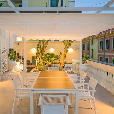 Apartamento Casa & Piscina Nel Centro Di Amalfi Coast Salerno
